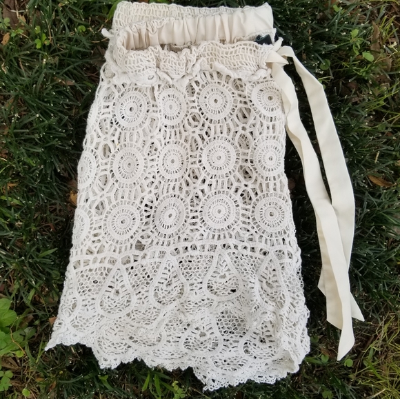 Boho Crochet swim cover beach shorts, sz Lg - Picture 3 of 4